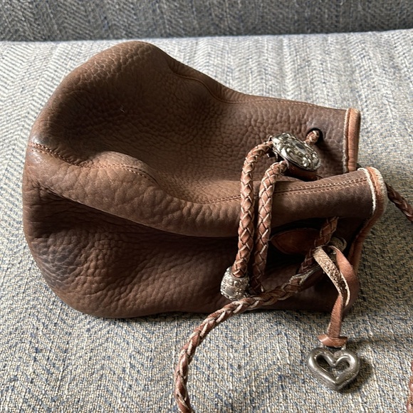 Brighton Brown Pebble Leather drawstring bucket bag - Picture 14 of 16
